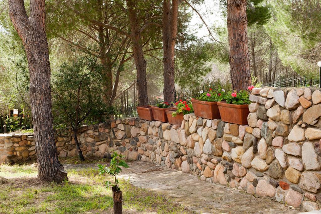 Sardinia Spa Apartment Джеремеас Экстерьер фото