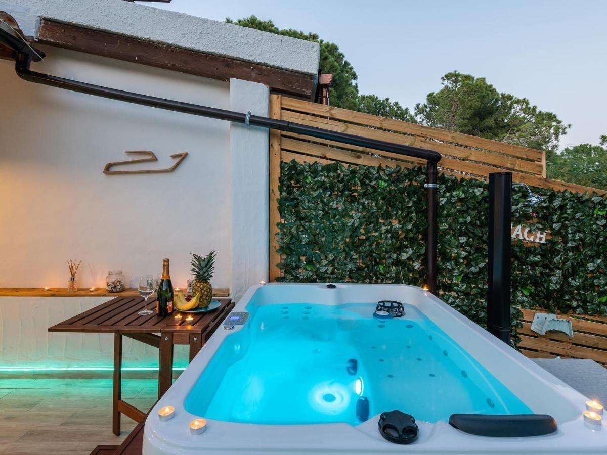 Sardinia Spa Apartment Джеремеас Экстерьер фото